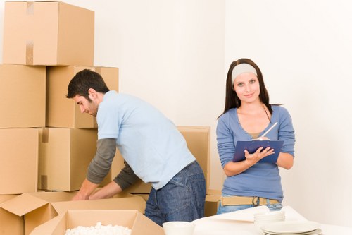 Local removals support for a flat move in Kingston